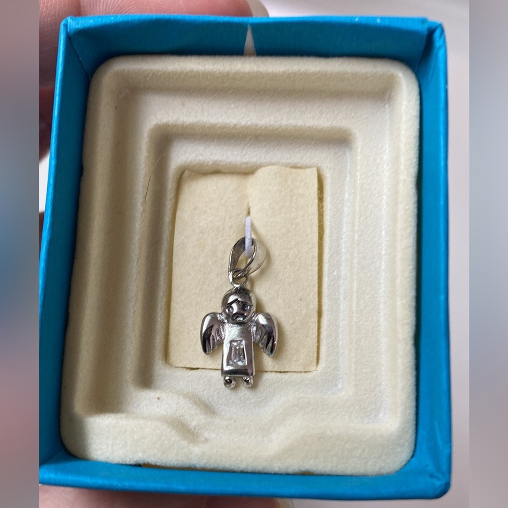 Silver pendant
